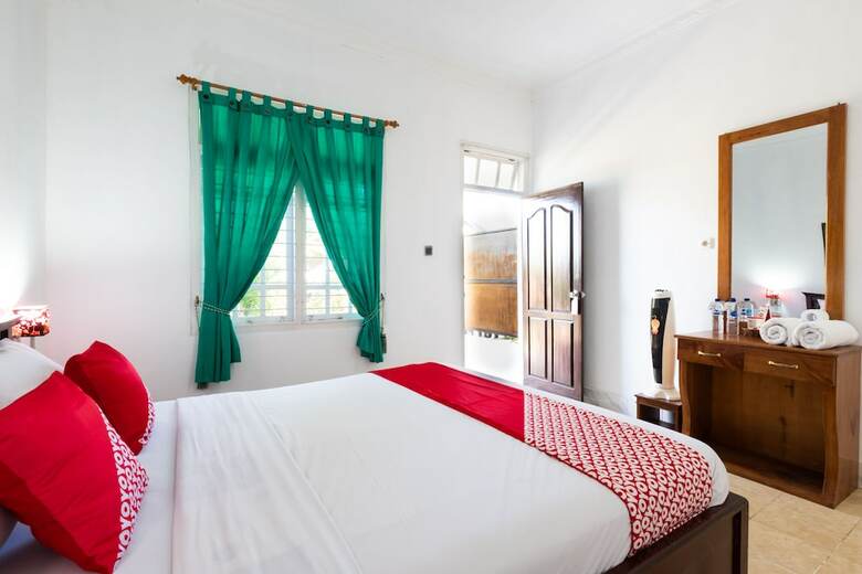 Hotel Oyo 1320 Green Orry Inn
