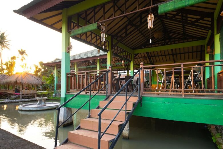 Hotel Oyo 1320 Green Orry Inn