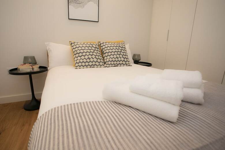 Aparthotel Moonside - Stunning Angel Apartments