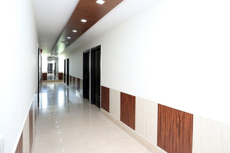 Hotel Oyo 29427 Mehak Garden
