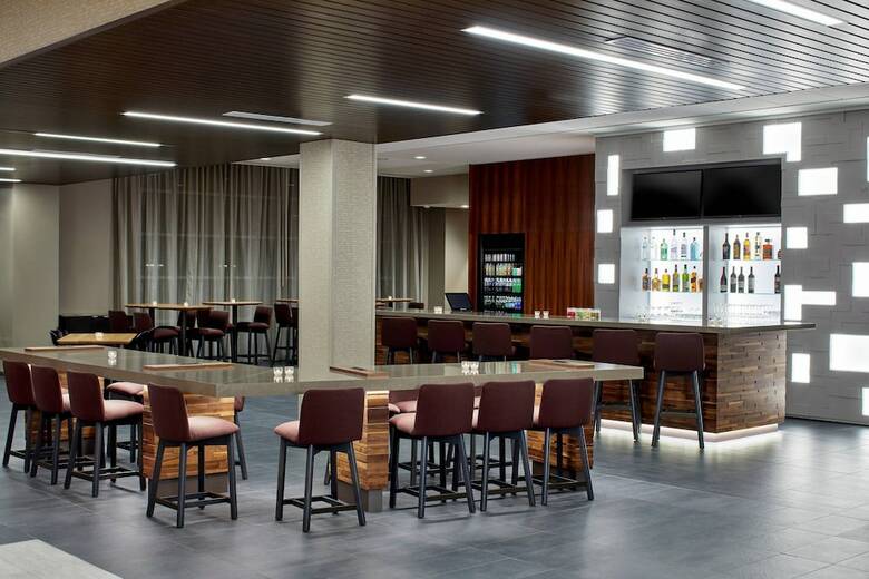 Hotel Courtyard By Marriott Albany Airport