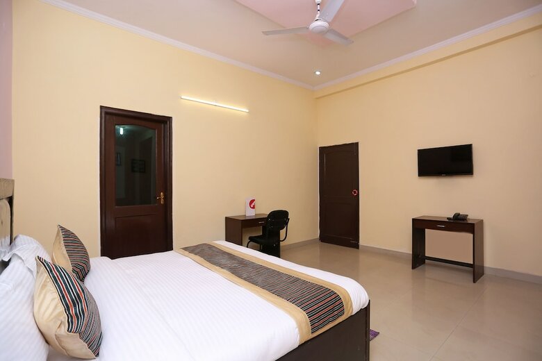 Hotel Oyo 14791 Homeystay Comfort