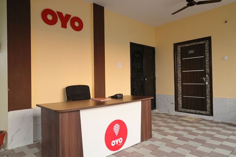 Hotel Oyo 30905 Uk Villa