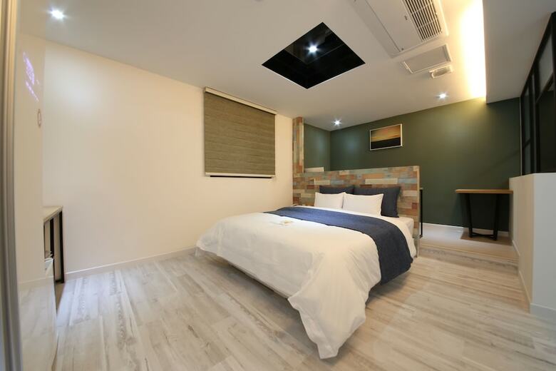 Hotel 2night