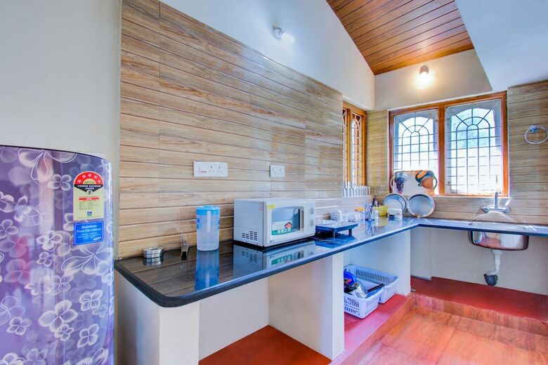 Hotel Oyo Home 22814 Cozy 2bhk
