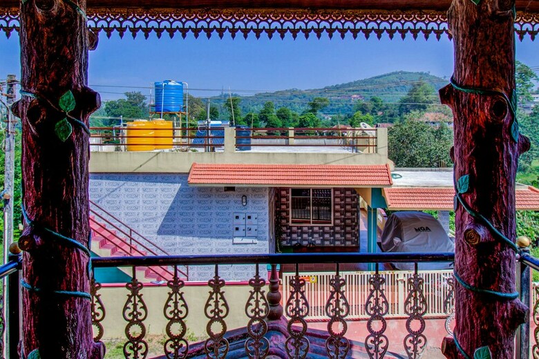 Hotel Oyo Home 22814 Cozy 2bhk