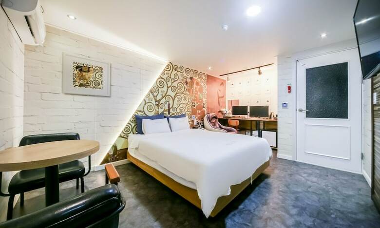 Hotel It's Motel