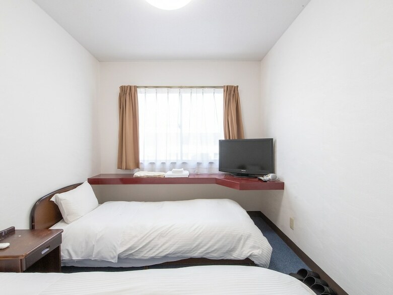 Oyo Rays Hotel Suisen Miyazaki