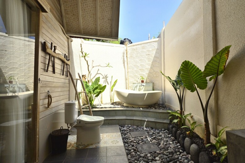 Bed & Breakfast Kompyang Cottage