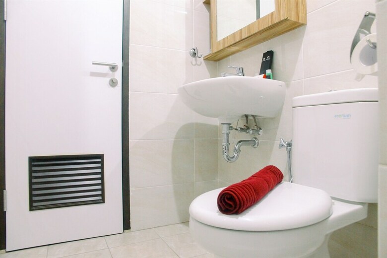 Modern 2br Apartment At Mustika Golf Residence