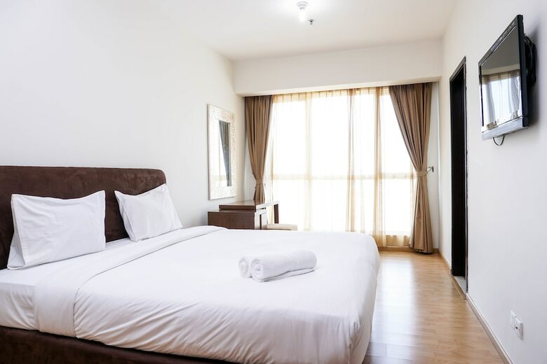 Luxurious 3br Gandaria Heights Apartment