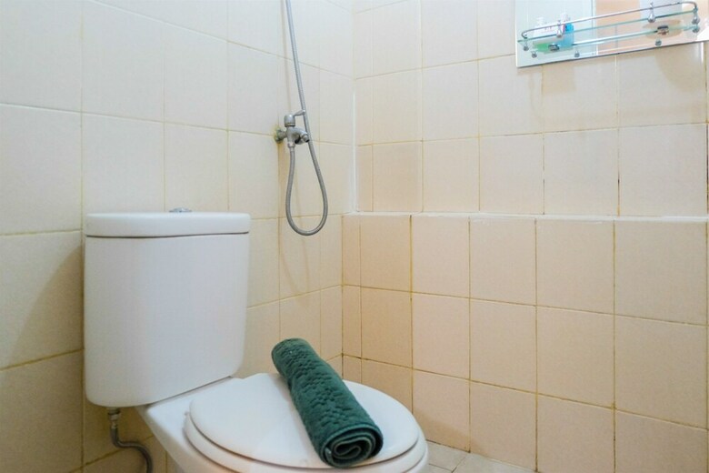 Simply Warm 2br Green Palace Apartment