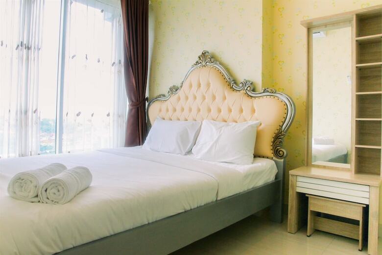 Vintage 2br Apartment At Grand Kamala Lagoon