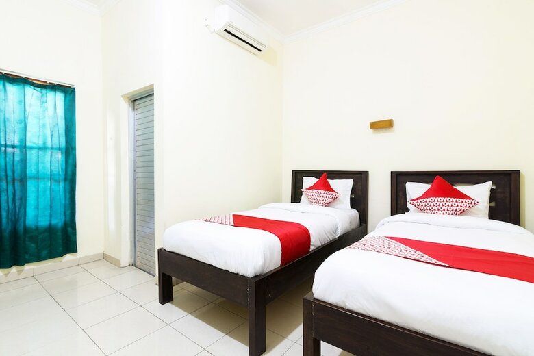 Oyo 1338 Hotel Sartika