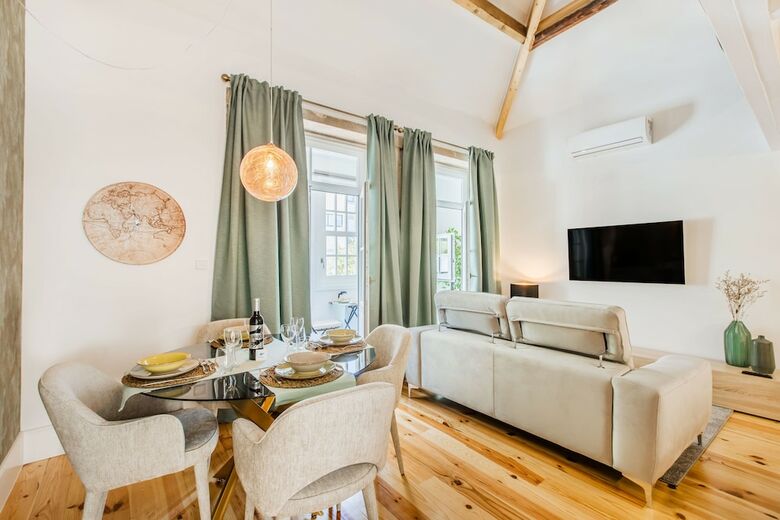 Apartamentos Santa Catarina Charming Loft