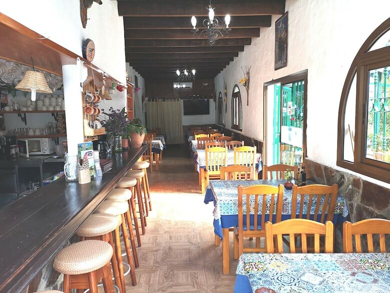 Aparthotel Finca Tom�s Y Puri