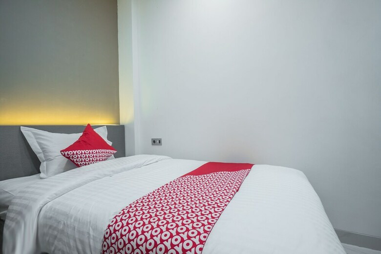 Hotel Oyo 1487 Residence Khoe