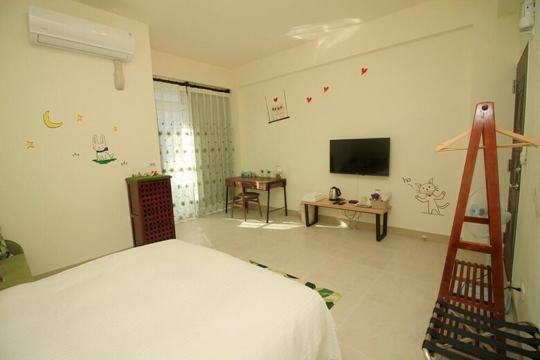 Hotel Nest And Big Forest Guesthouse