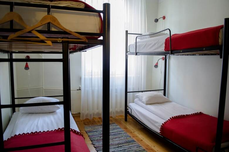 Hostal Red Nose - Hostel