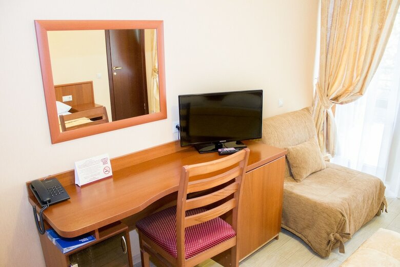 Hotel Grace Nairi
