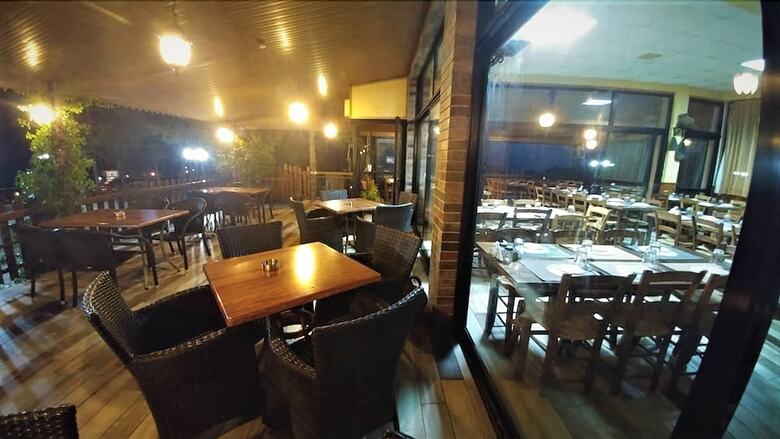 Hotel Perneia Rooms