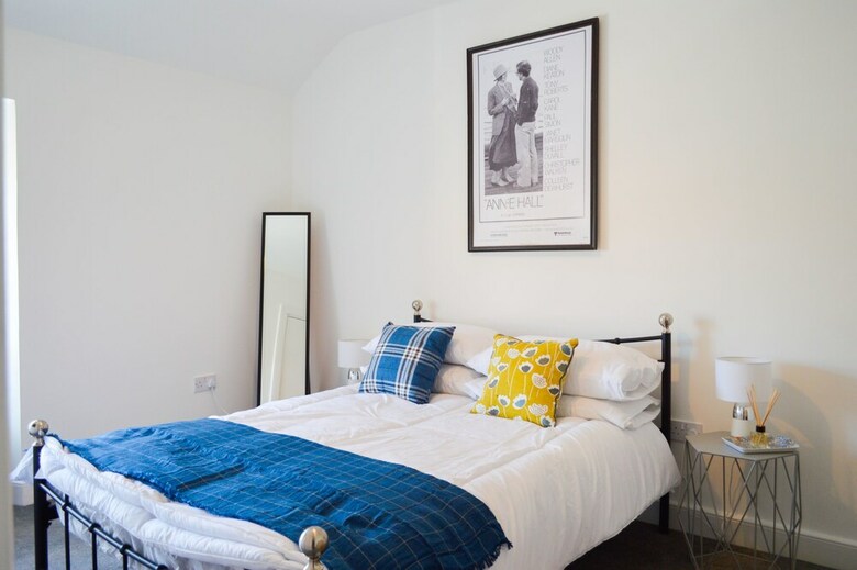Apartamentos Bright 2 Bedroom Home In Old Town Centre