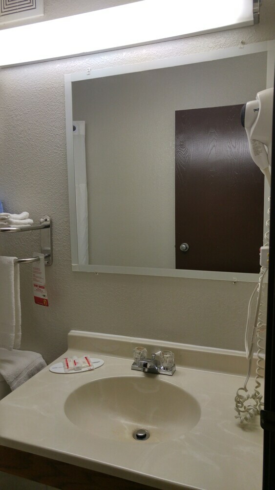 Hotel Super 8 By Wyndham Waynesboro
