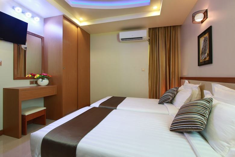 Hotel Season At Hulhumale