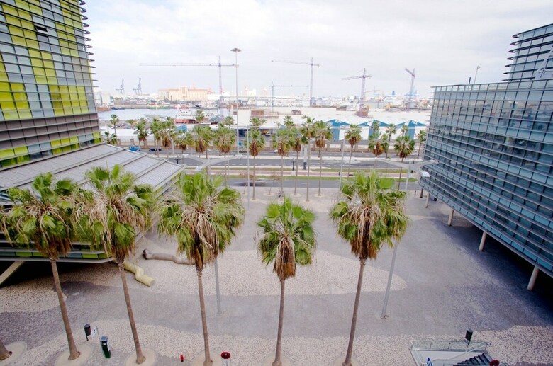 Apartamentos Duplex Nuevo Y Moderno Con Terraza