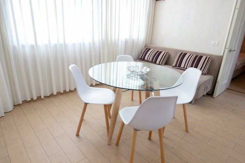 Amazing Apartment- 5 Min From The Beach