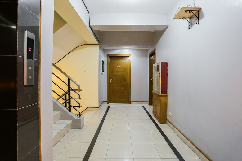 Hotel Oyo 389 Alley 8