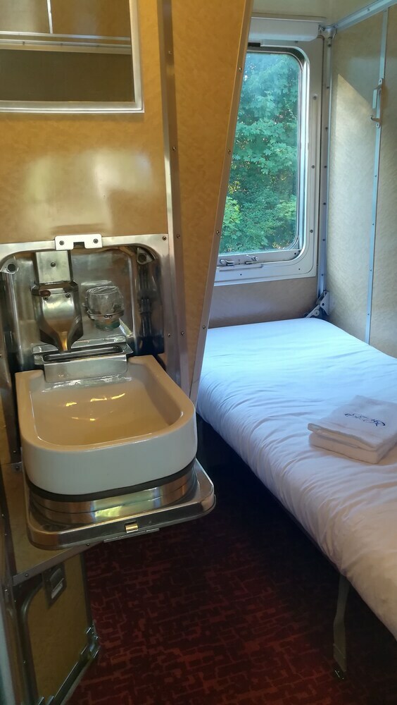 Bed & Breakfast Hotel Restaurant Train Des Reves