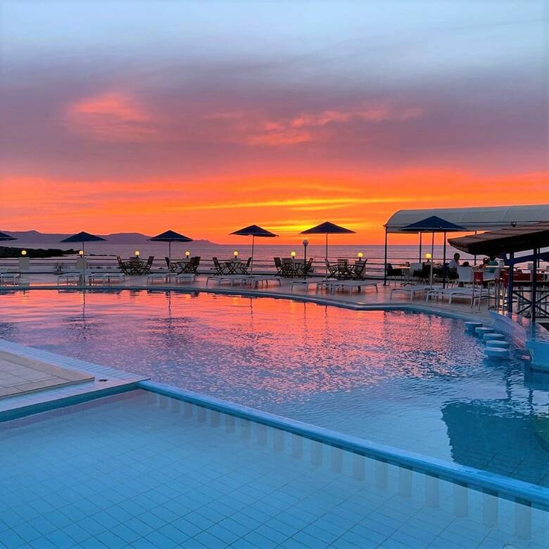Aparthotel Zorbas Beach Village Hotel