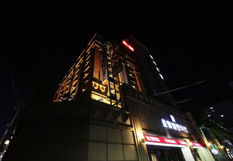 Hotel Valentine