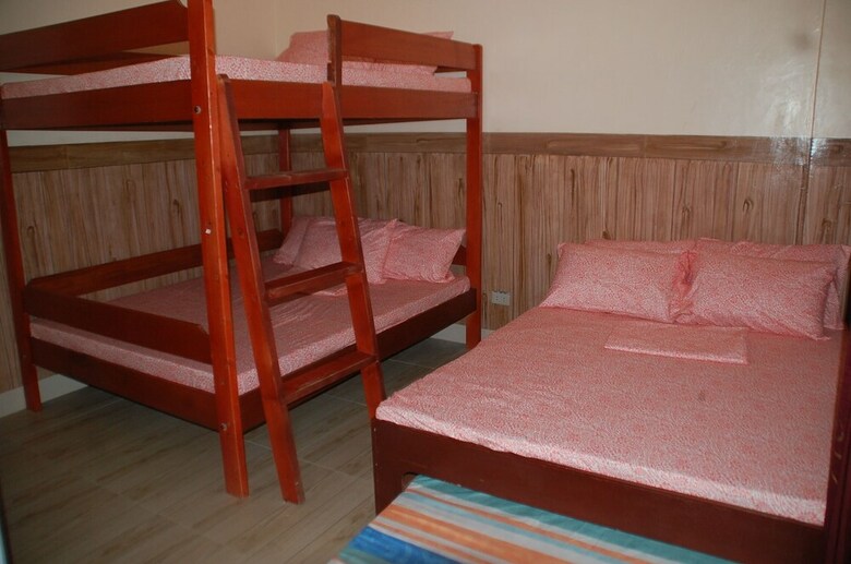 Hotel Camp Rofelio Surfing Beach Resort