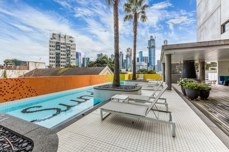 Apartamentos Modern City Central Pool Sauna Spa Wifi