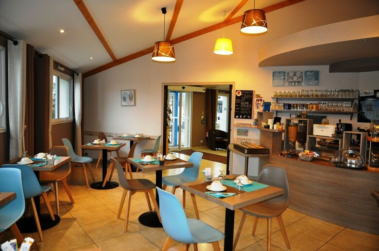 Brit Hotel Azur - Cholet