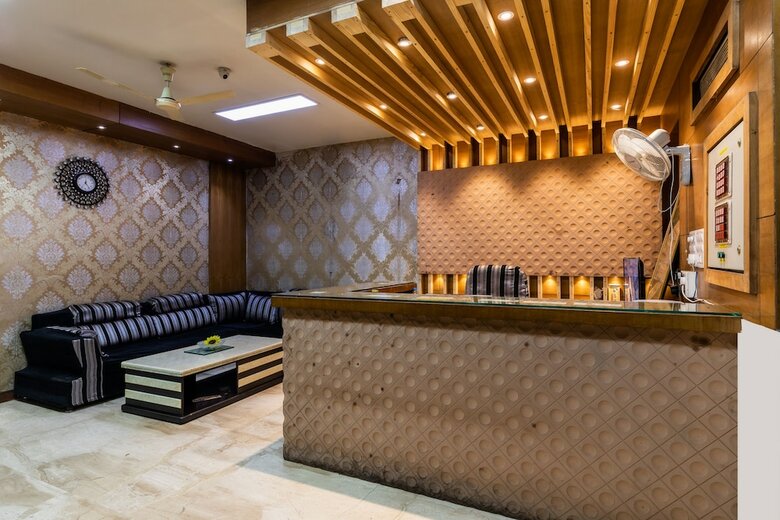 Hotel Oyo 41898 Balaji Palace