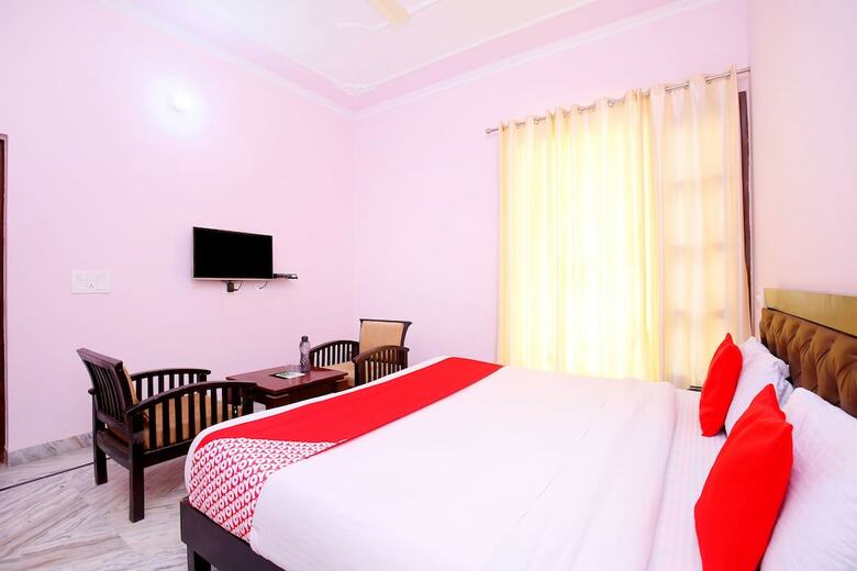 Hotel Oyo 38009 The Sai Villa