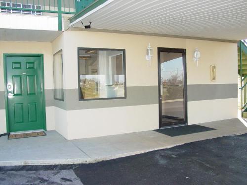 Motel Garden Inn & Suites