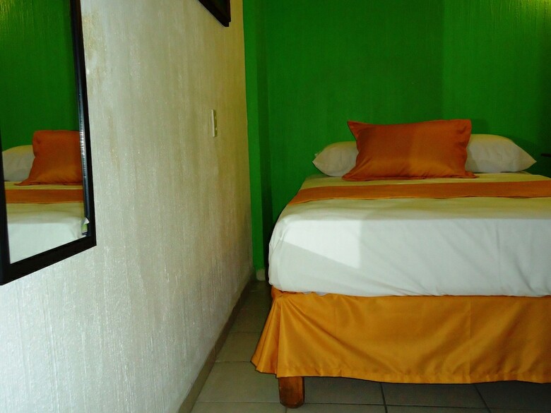 Hotel Casa Mexicana Barra de Navidad