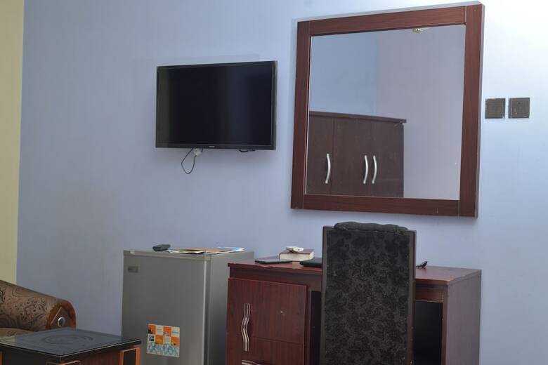 Hotel The College Court Suites