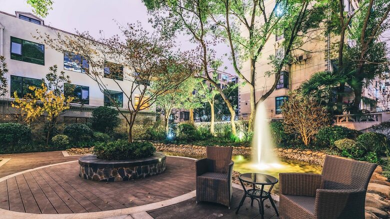 Atour Light Hotel Shandong Road Cbd Qingdao
