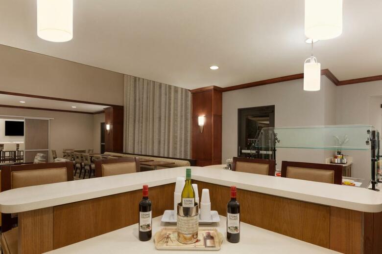 Hotel Staybridge Suites Tampa East- Brandon