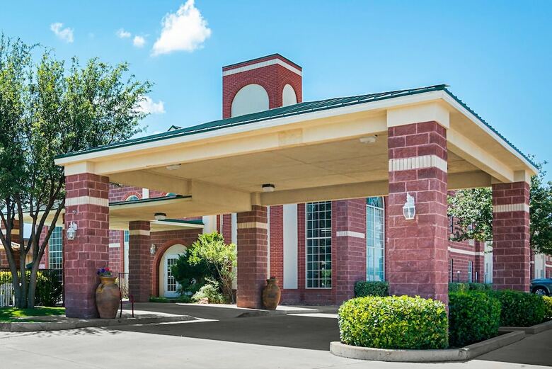 Hotel Comfort Suites Lubbock