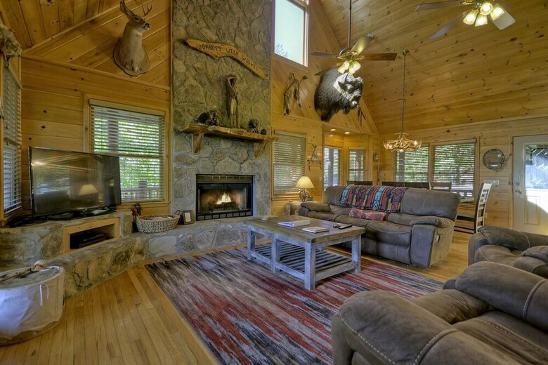 Cabana Dances With Wolves