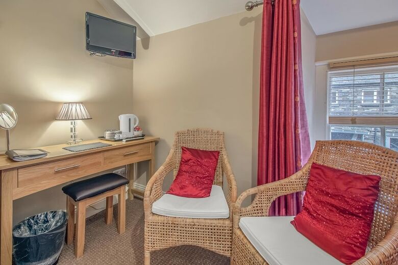 Hotel Ambleside Central - Guest House