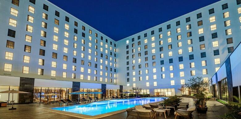 Hotel Roygent Parks Queretaro