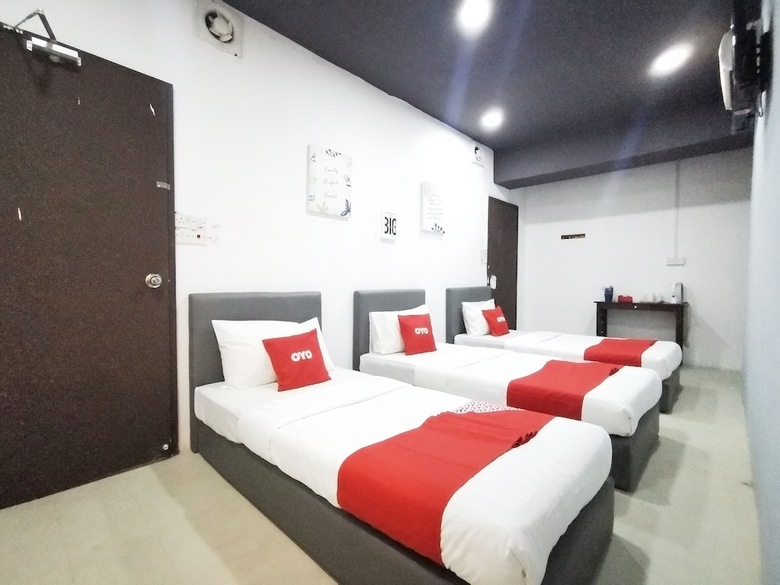 Hotel Oyo 89398 Doorbellz