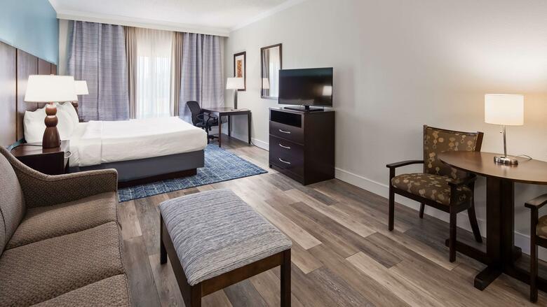 Hotel Best Western Plus Ambassador Suites Venice